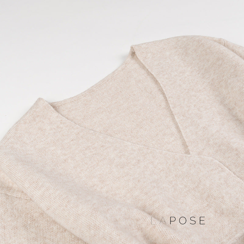 Gracefully Styled Cardigan for Any Occasion