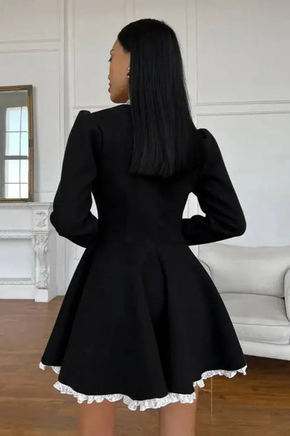 Gracefully Styled Dress for Any Occasion