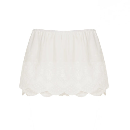 Gracefully Styled Garment for Any Occasion