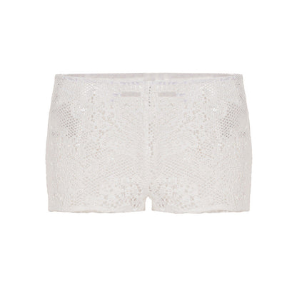 Sophisticated Garment with a Clean Classic Look