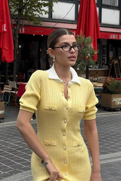 Classic Vintage & Enduringly Stylish Dress