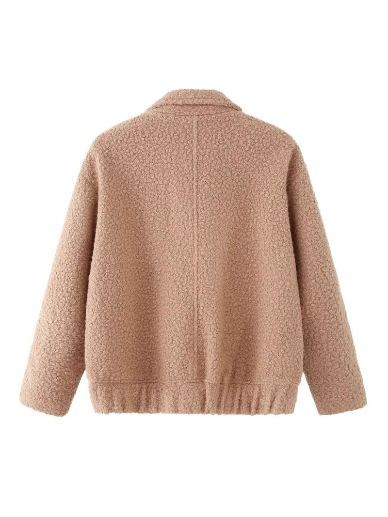 Polished Jacket with an Effortless Classic Look