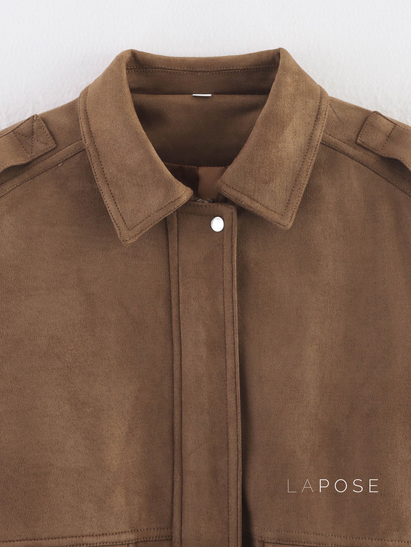 Elegantly Styled Jacket for Everyday Wear