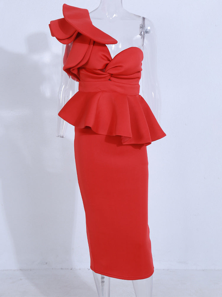 Classic Vintage Dress with a Flattering Fit
