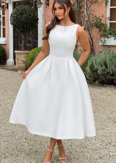 Elegantly Styled Dress for Everyday Wear