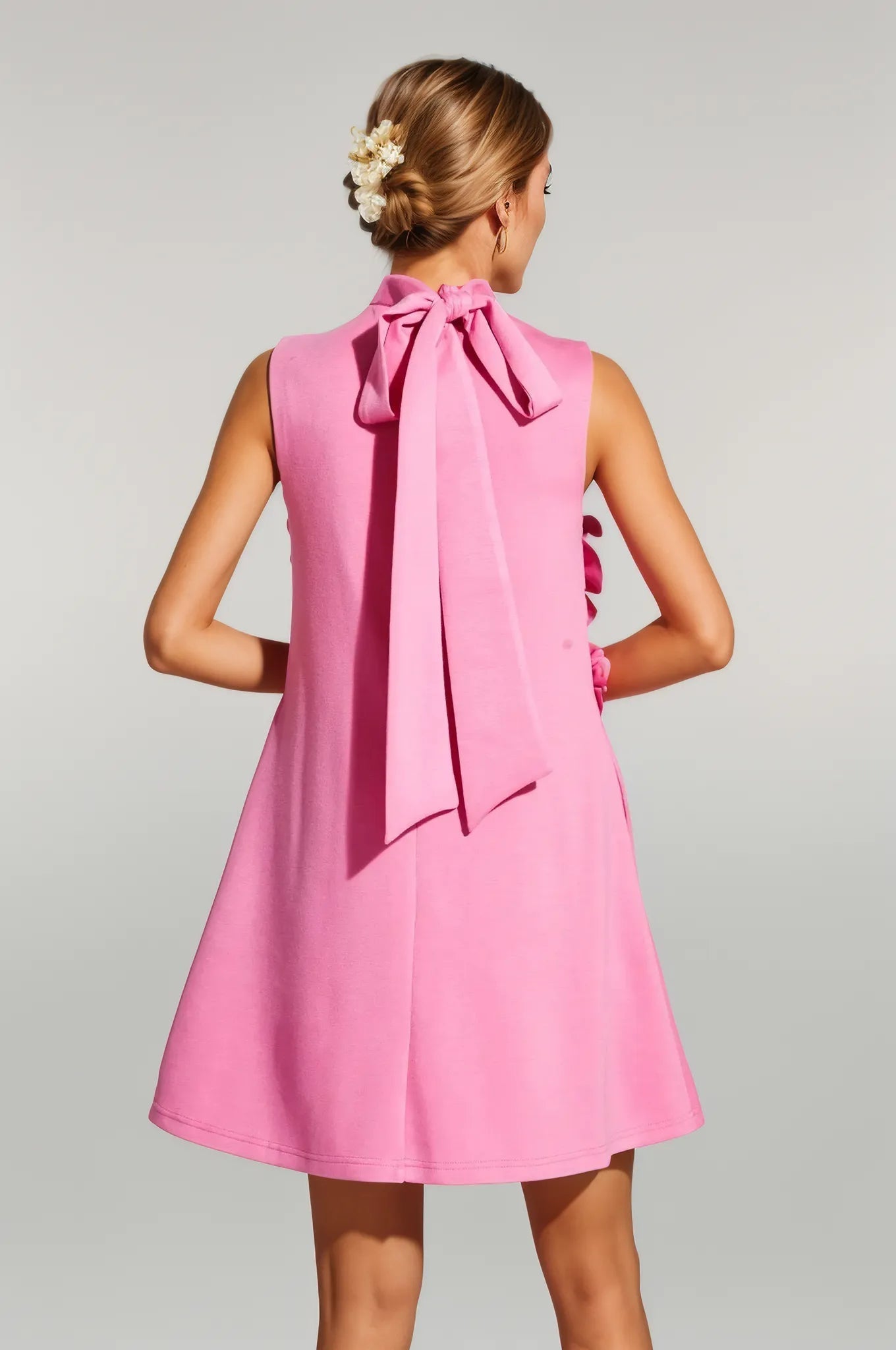 Well Tailored Dress with a Graceful Silhouette