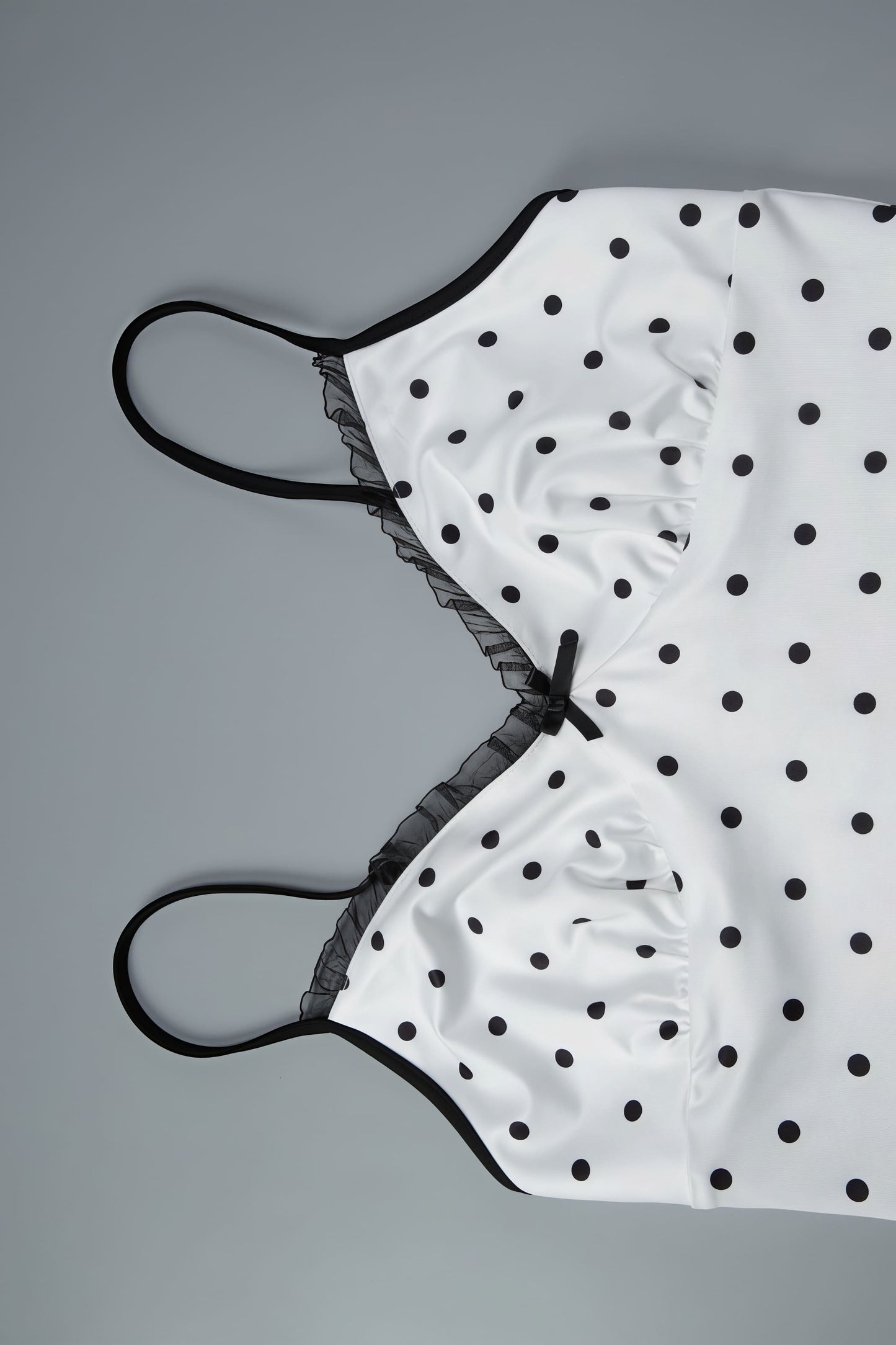 Effortlessly Elegant Garment with a Timeless Design