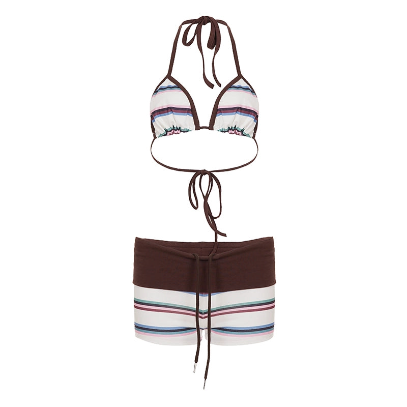 Effortlessly Elegant Bikini with a Timeless Design