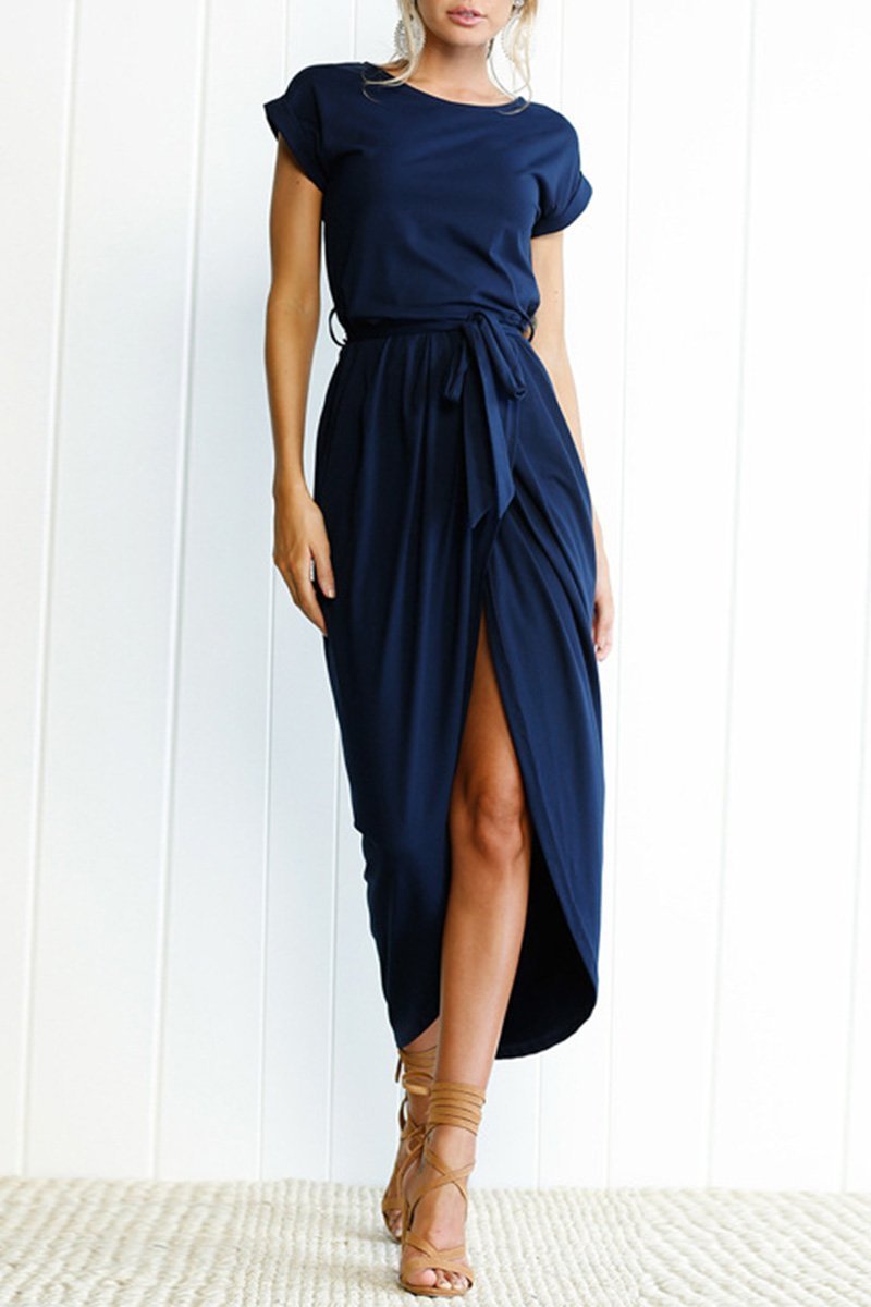 Billie Timeless and stylish summer dress
