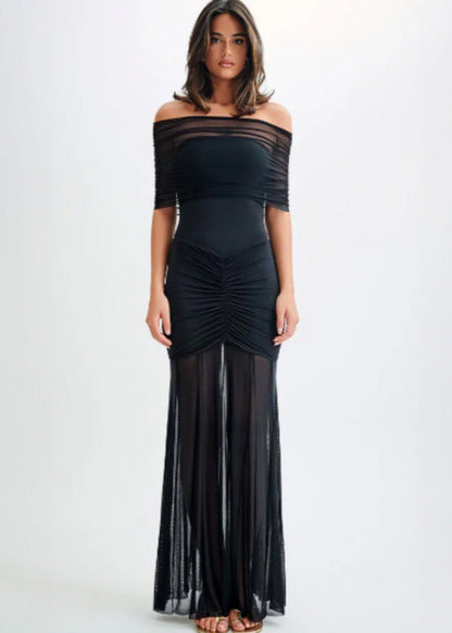 Classic Vintage Garment with a Flattering Fit