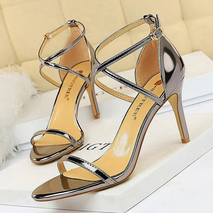 Beautifully Finished Heels in a Timeless Design