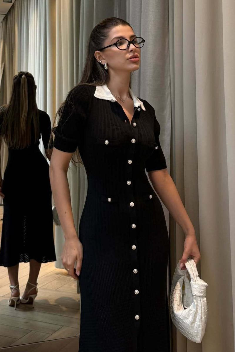 Classic Vintage & Enduringly Stylish Dress
