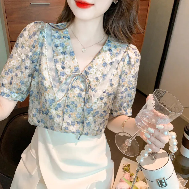 Effortlessly Elegant Top with a Timeless Design