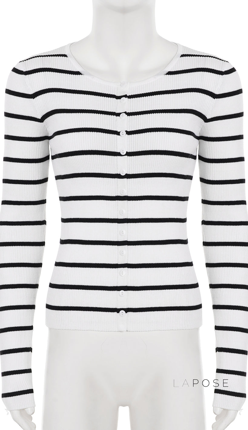 Beautifully Crafted Cardigan in a Classic Style
