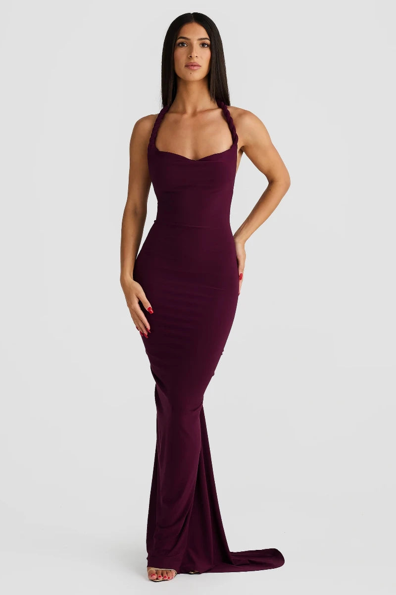 Effortlessly Elegant Garment with a Timeless Design