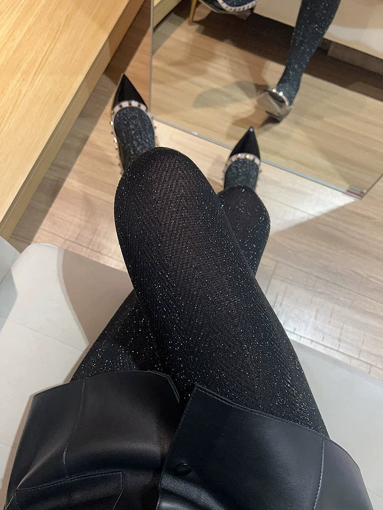 Well Tailored Garment with a Graceful Silhouette