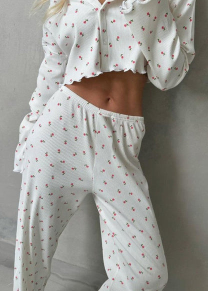 Beautifully Finished Garment in a Timeless Design