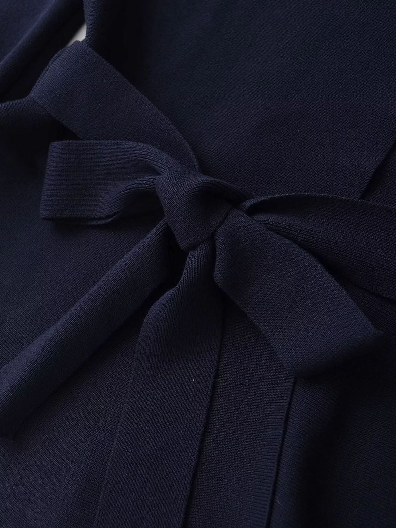 Classic Vintage & Enduringly Stylish Cardigan