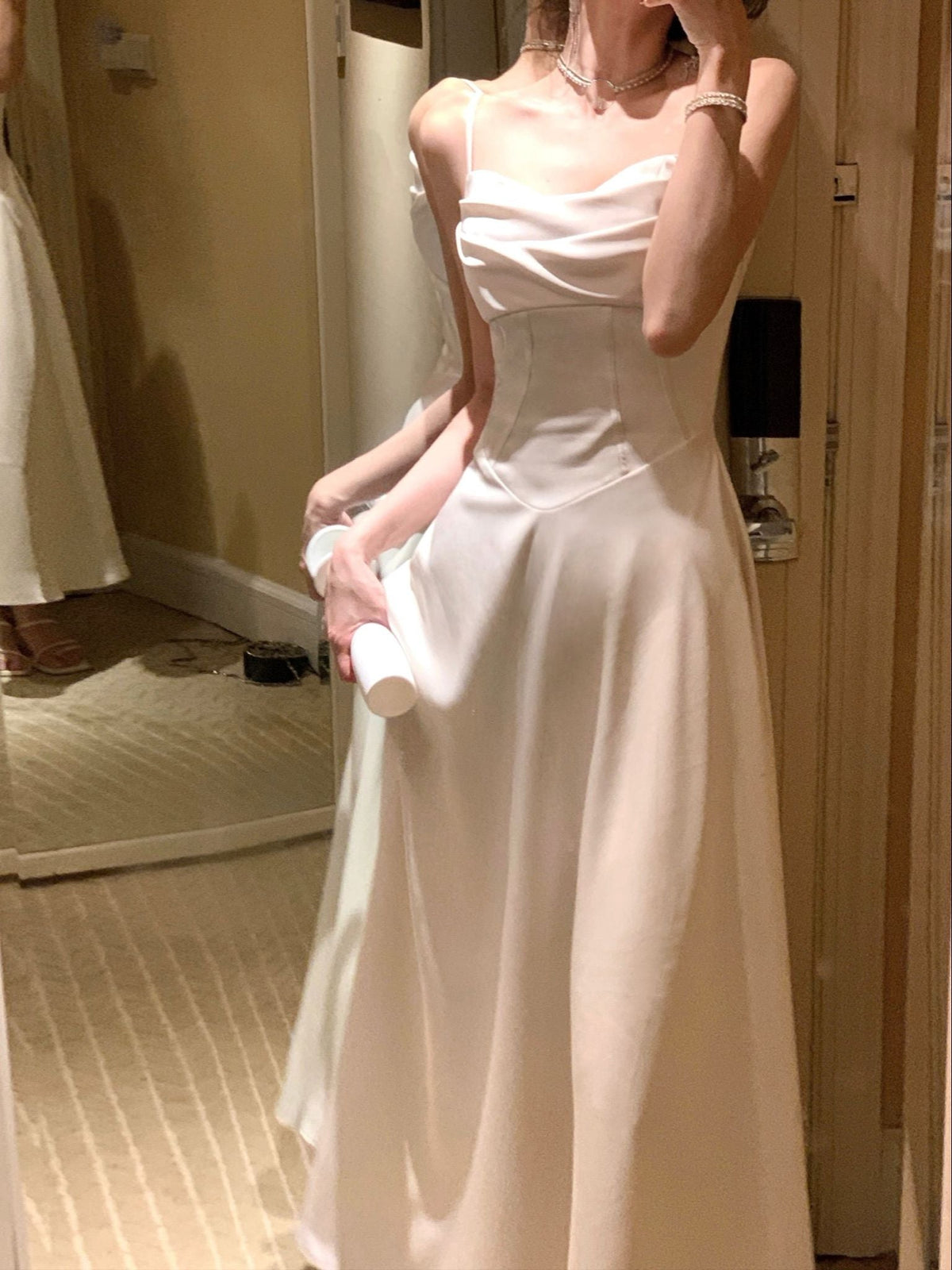 Beautifully Crafted Dress in a Classic Style