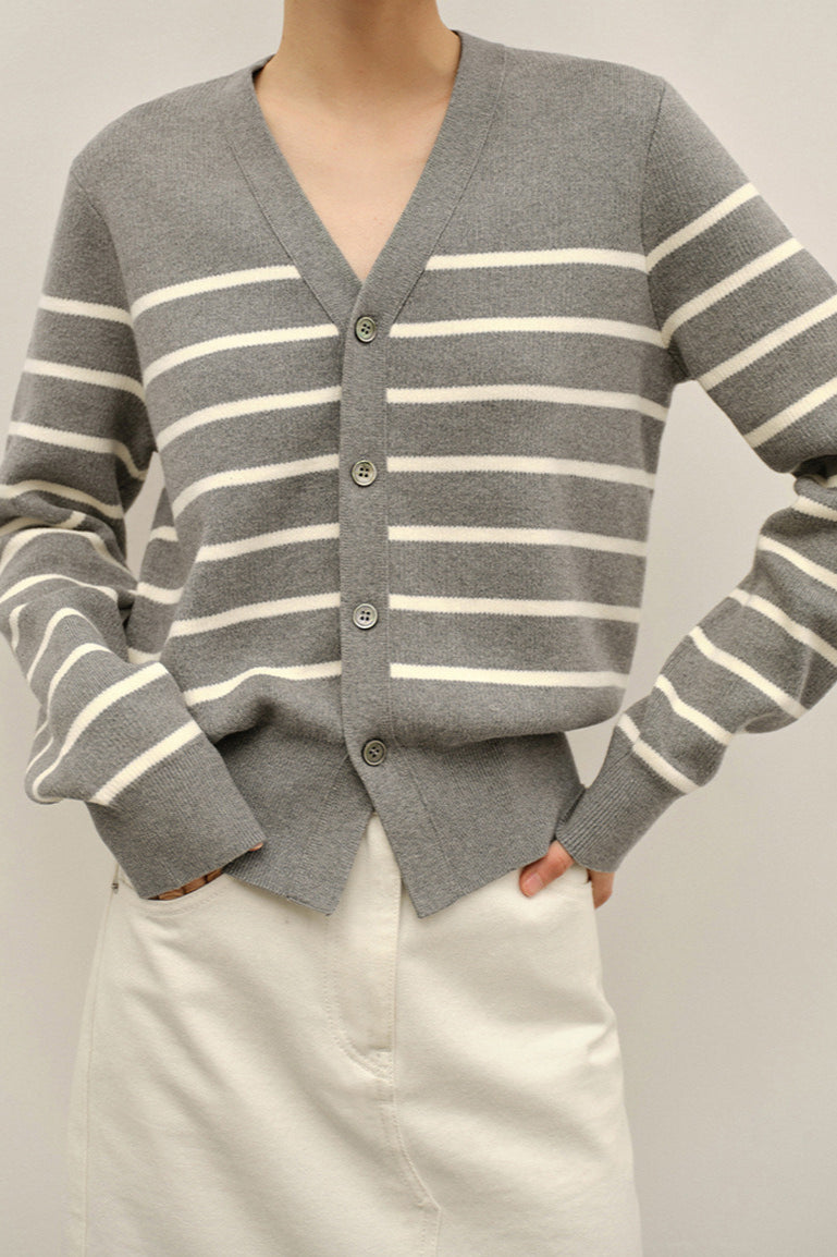 Elegantly Designed Cardigan