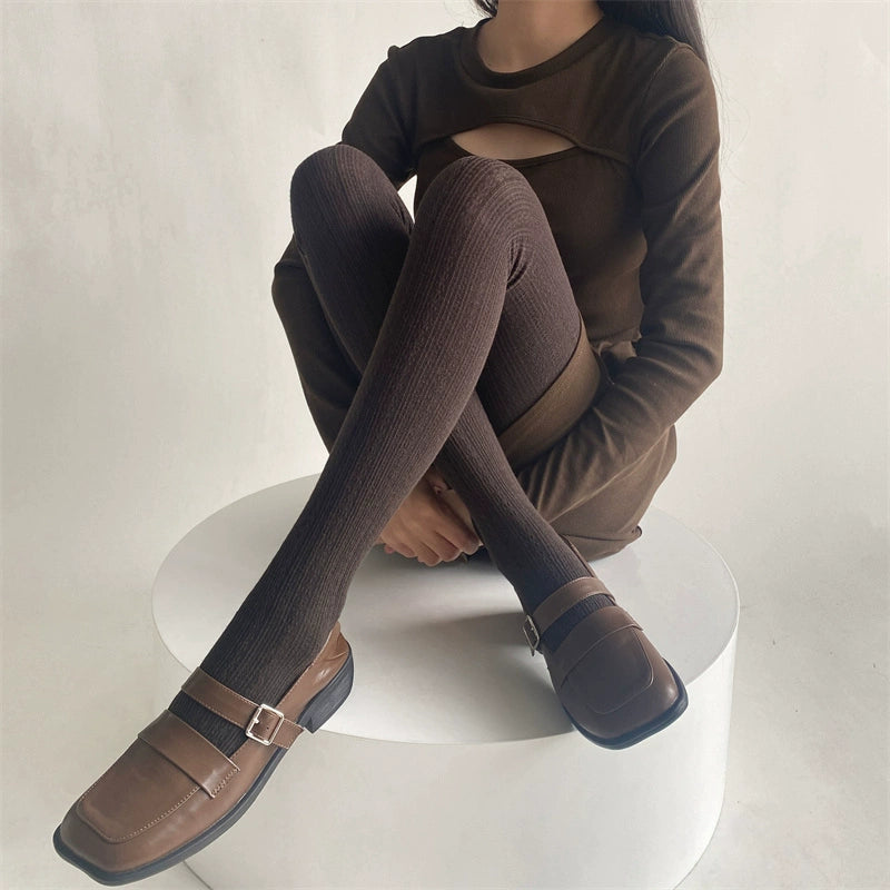 Sophisticated Garment with a Clean Classic Look