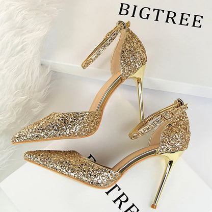 Well Tailored Heels with a Graceful Silhouette