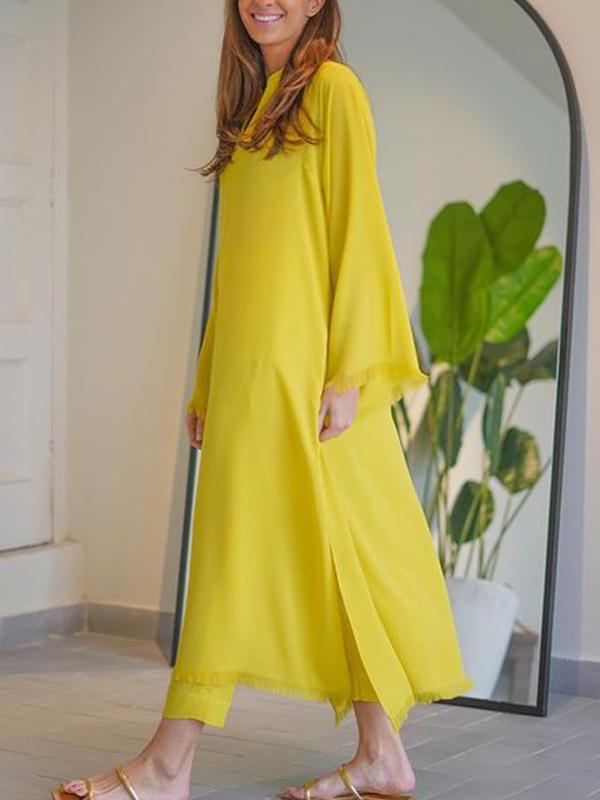 Gracefully Styled Garment for Any Occasion