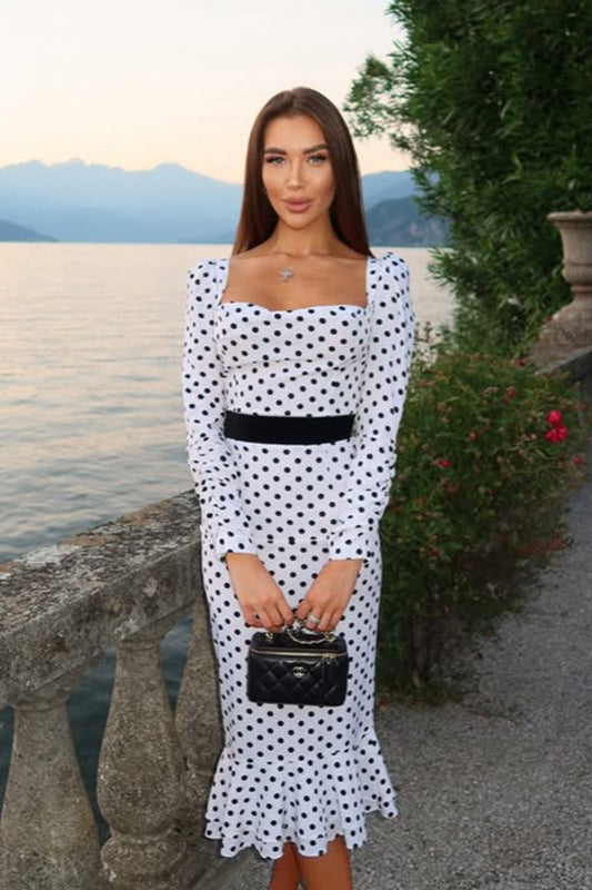 Timeless Vintage Style Dress