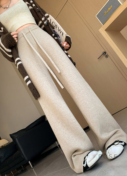 Polished Pants with an Effortless Classic Look