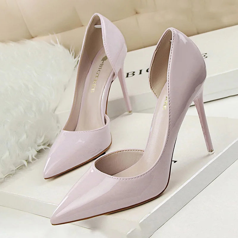 Classic Vintage & Enduringly Stylish Heels
