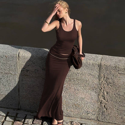 Gracefully Styled Garment for Any Occasion