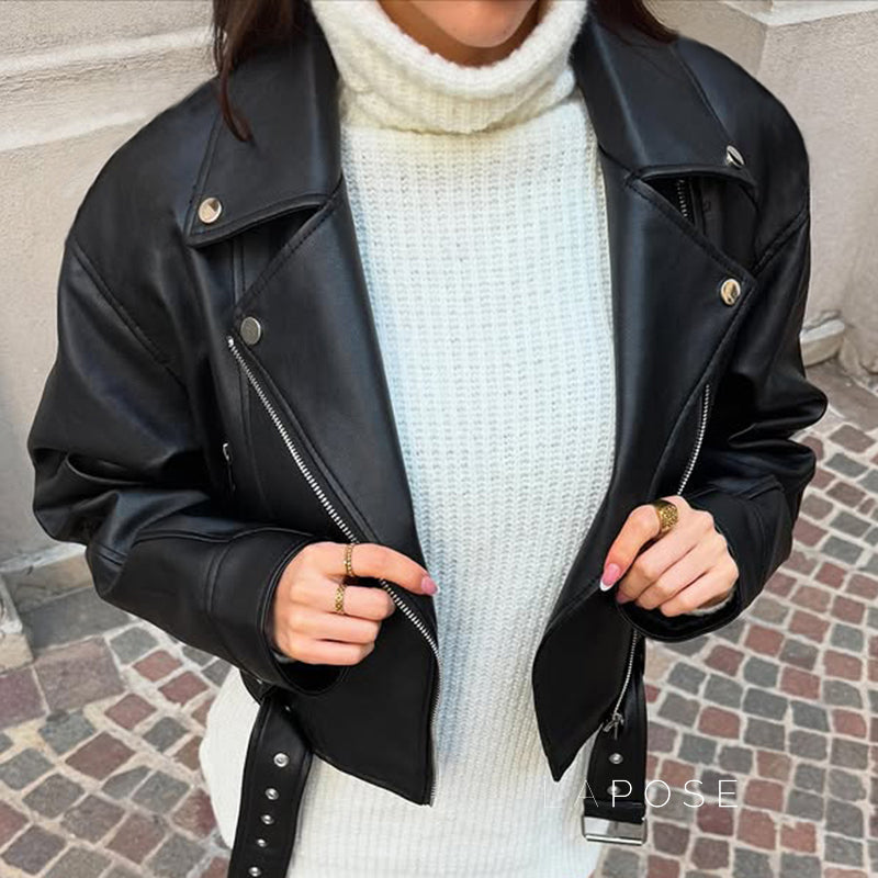 Elegantly Styled Jacket for Everyday Wear