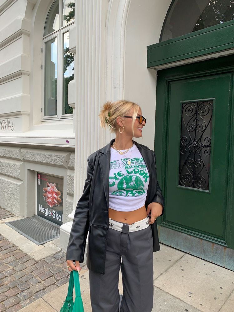 Polished Pants with an Effortless Classic Look