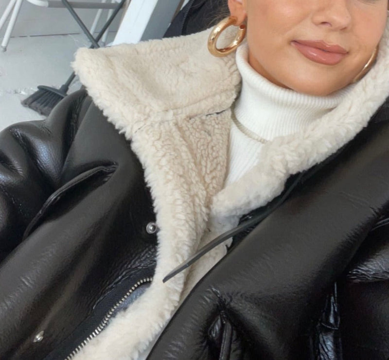 Sophisticated Coat with a Clean Classic Look