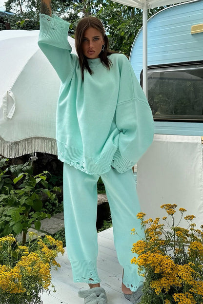 Beautifully Finished Sweater in a Timeless Design