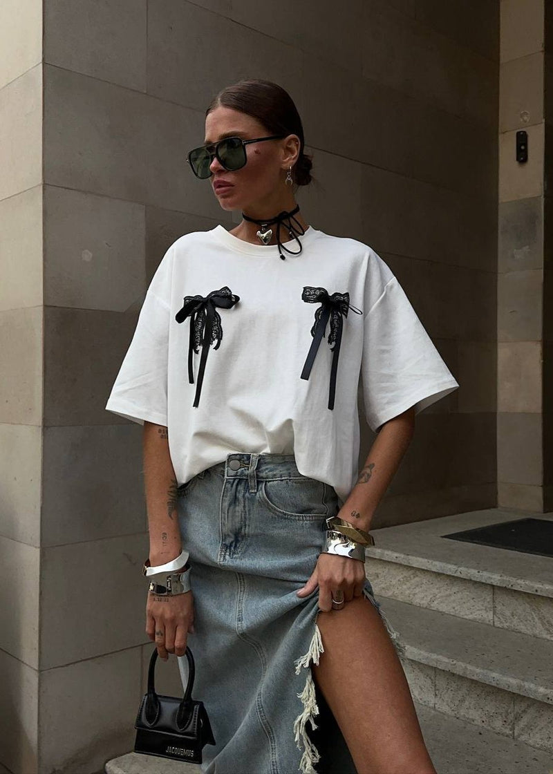 Beautifully Finished T-Shirt in a Timeless Design