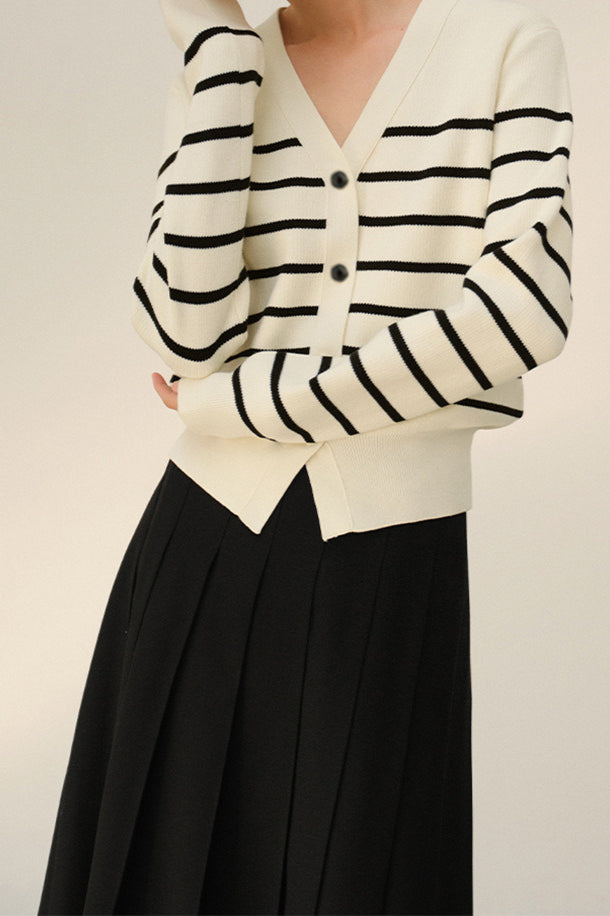Elegantly Designed Cardigan