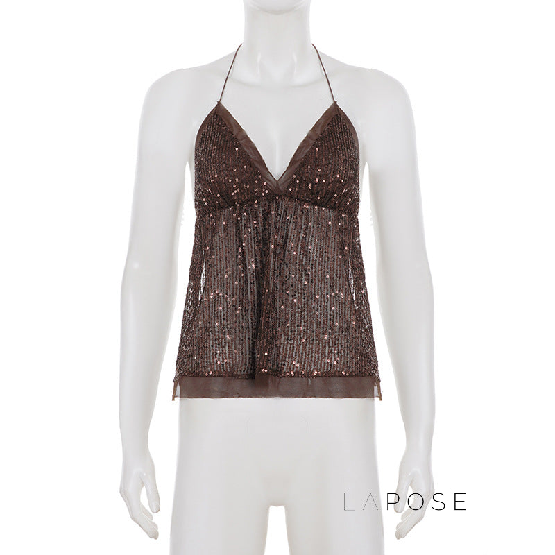 Sophisticated Garment with a Clean Classic Look