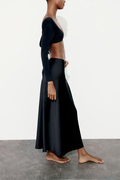 Gracefully Designed Garment