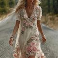 Classic Vintage & Enduringly Stylish Dress