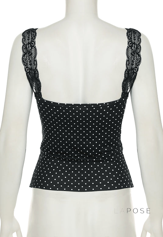 Well Tailored Garment with a Graceful Silhouette