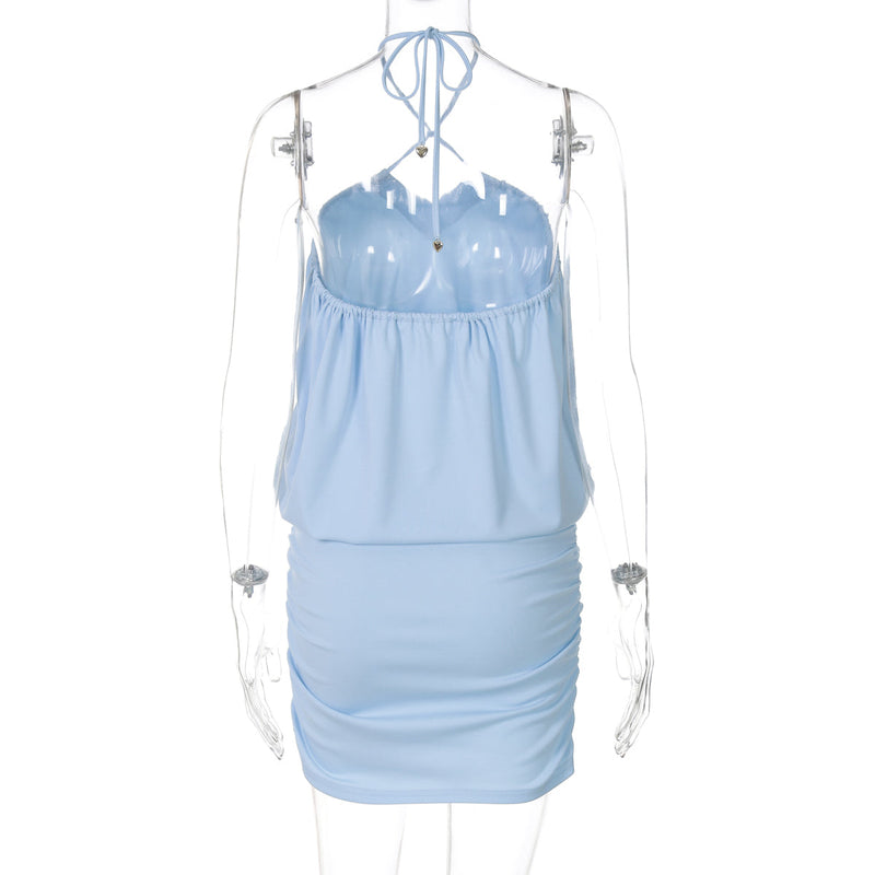 Well Tailored Garment with a Graceful Silhouette