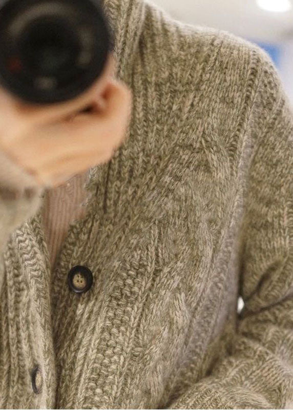 Classic Vintage Cardigan with a Flattering Fit
