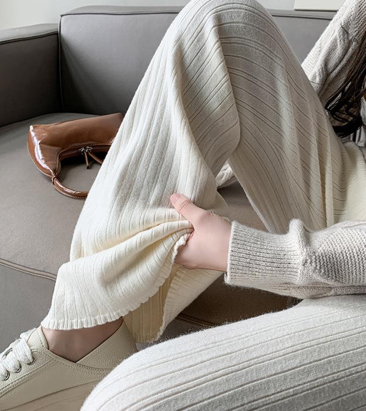 Vintage Inspired Pants with a Contemporary Edge