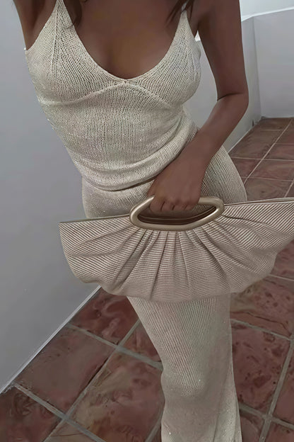 Classic Vintage Garment with a Flattering Fit