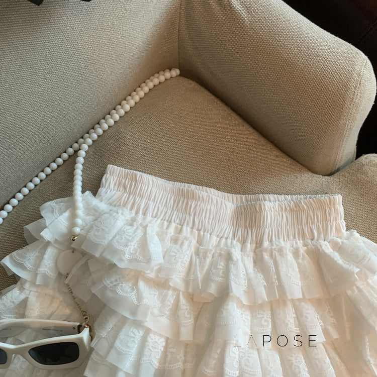 Sophisticated Garment with a Clean Classic Look
