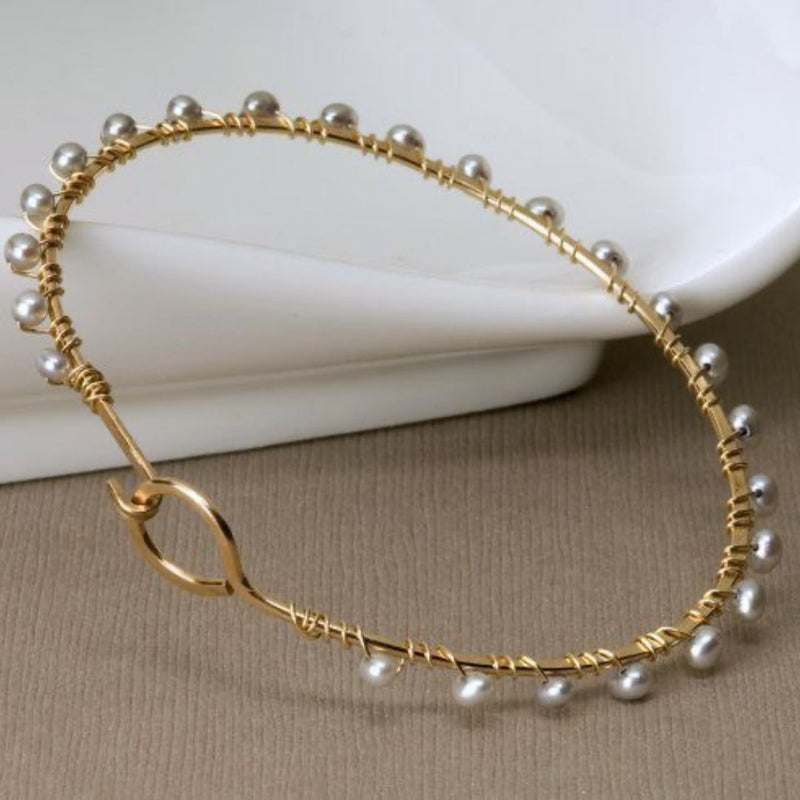 Green Stone Gold Bangle Bracelet