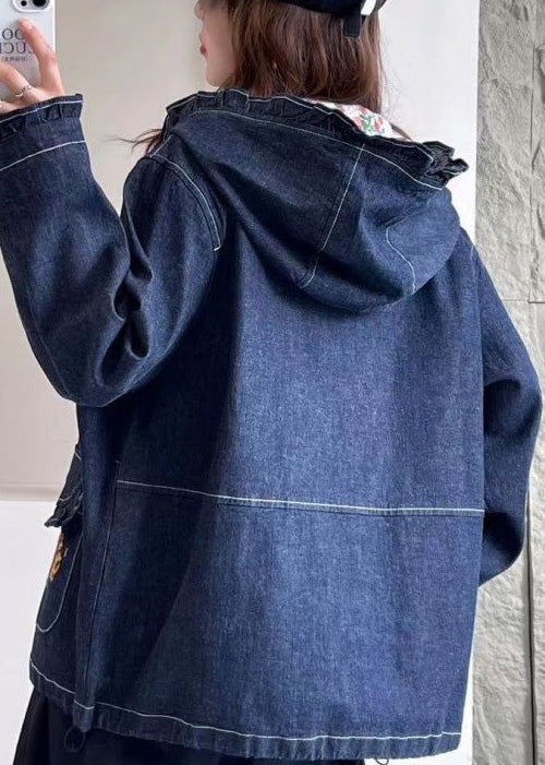 Beautifully Finished Coat in a Timeless Design