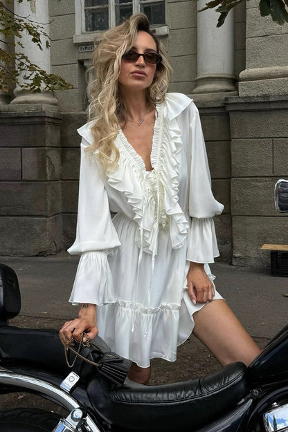 Polished Dress with an Effortless Classic Look