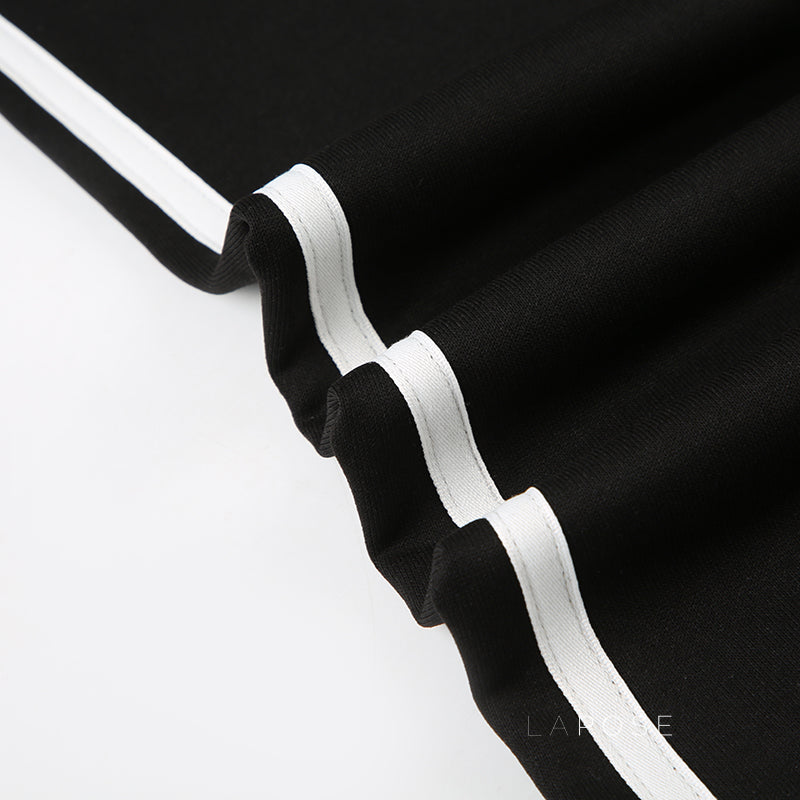 Classic Vintage Pants with a Flattering Fit